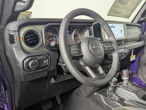 New 2026 Jeep Gladiator Mojave image 13