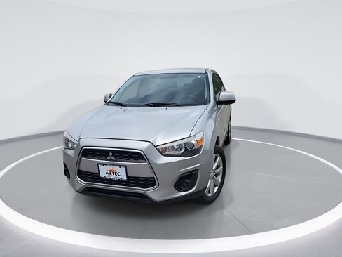 Used 2015 Mitsubishi Outlander Sport ES FWD image 3