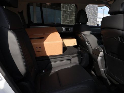 New 2026 Hyundai Santa Fe XRT image 13