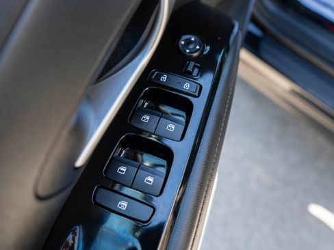 Used 2022 Hyundai Tucson Limited AWD/4WD image 18