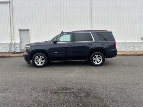 Used 2020 Chevrolet Tahoe LS w/ Enhanced Driver Alert Package image 10
