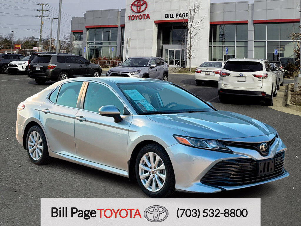 Used 2020 Toyota Camry LE FWD image 1