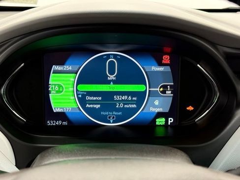 Used 2017 Chevrolet Bolt Premier w/ Driver Confidence II Package FWD image 29