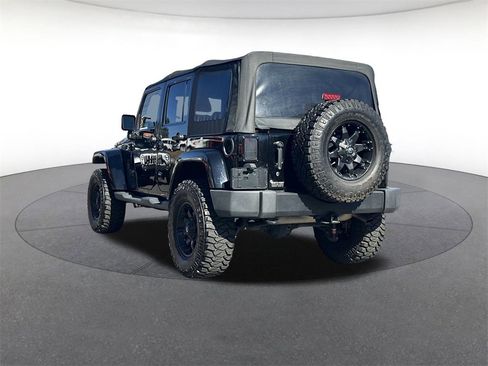Used 2013 Jeep Wrangler Unlimited Sahara w/ Connectivity Group image 3