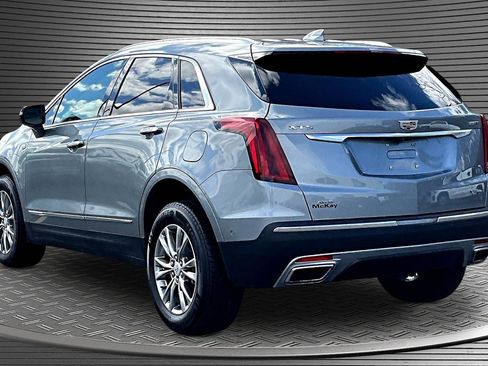 Used 2023 Cadillac XT5 Premium Luxury w/ Technology Package AWD/4WD image 4