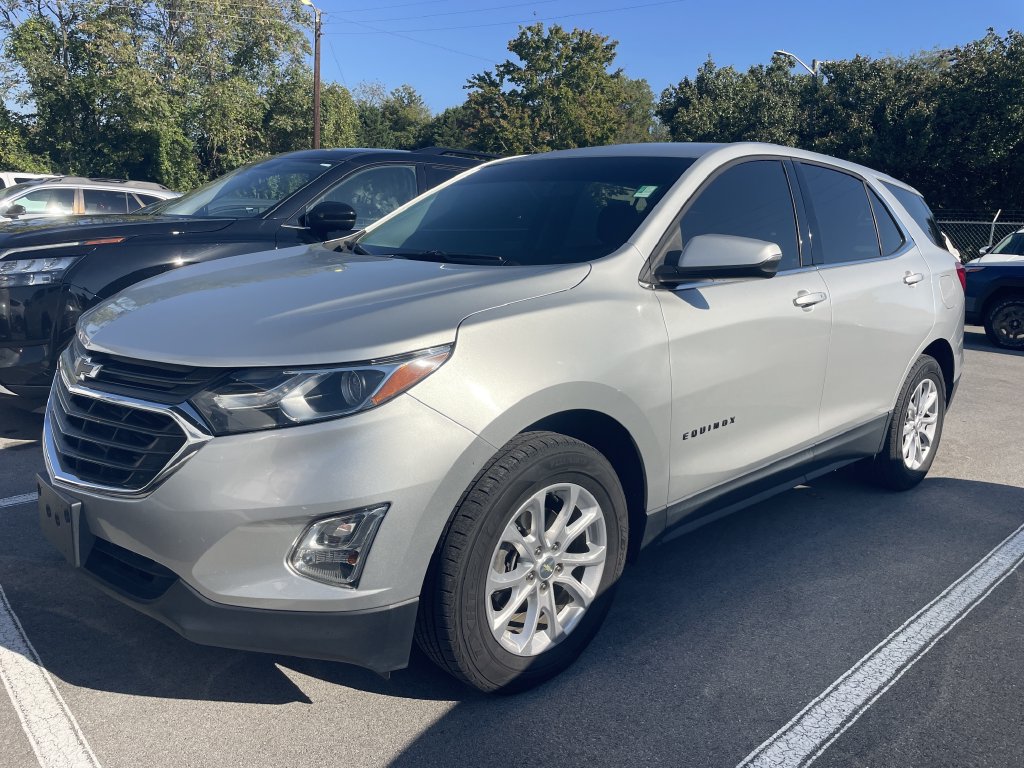 Used 2018 Chevrolet Equinox LT FWD image 2
