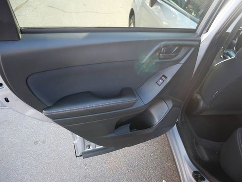 Used 2016 Subaru Forester 2.5i Premium w/ All-Weather Package image 20