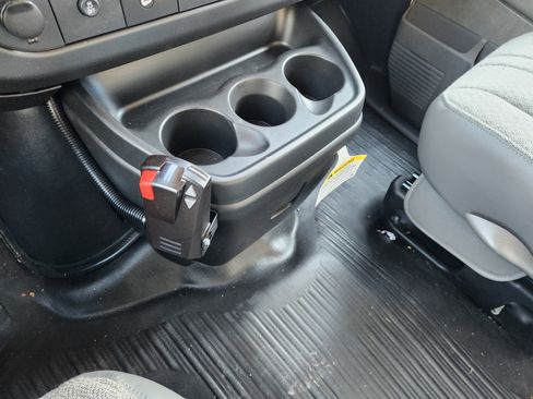 New 2025 Chevrolet Express 4500 w/ Power Convenience Package image 20