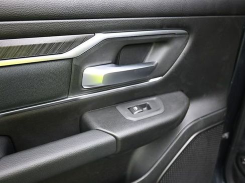 New 2026 RAM 1500 4x4 Crew Cab image 36