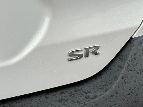 Used 2020 Nissan Kicks SR w/ SR Premium Package image 14