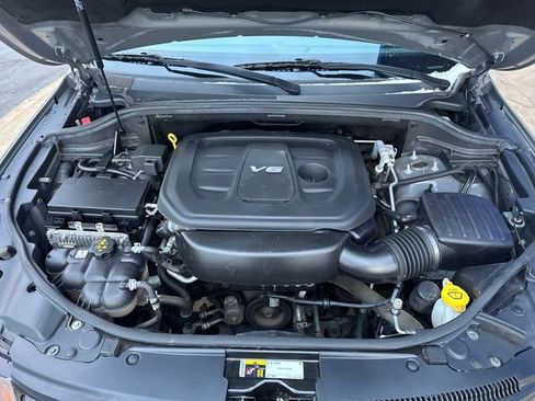 Used 2019 Jeep Grand Cherokee Laredo image 20