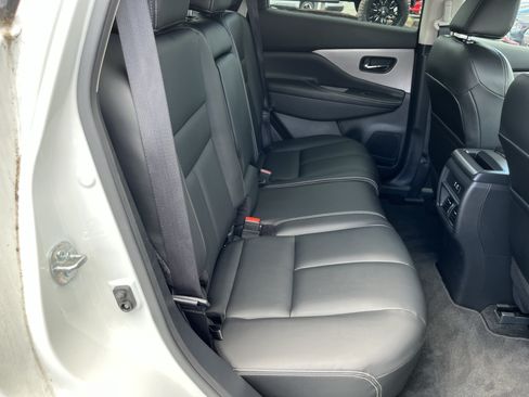 Used 2024 Nissan Murano SV w/ SV Midnight Edition Package AWD/4WD image 4