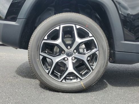 New 2026 Jeep Compass Limited image 7