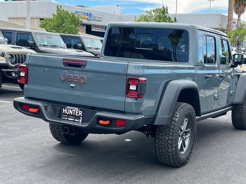 New 2026 Jeep Gladiator Mojave w/ Technology Group AWD/4WD image 7