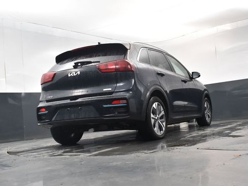 Used 2022 Kia Niro EX w/ Cold Weather Package image 24