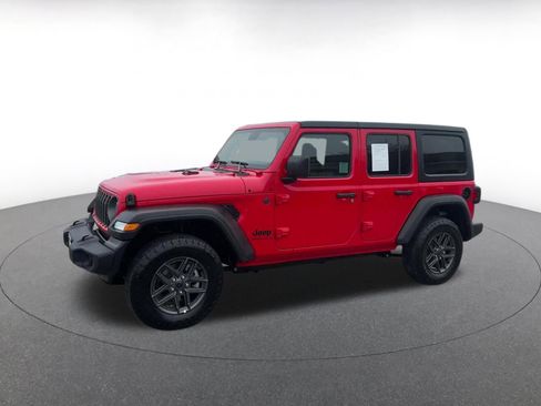 Used 2025 Jeep Wrangler Sport S image 8