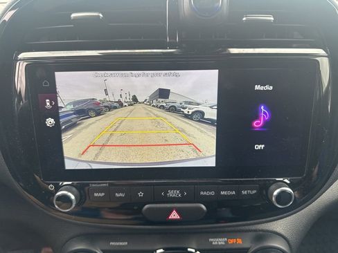 Certified 2023 Kia Soul S FWD image 10