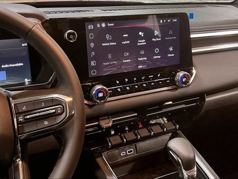 New 2026 GMC Canyon Elevation w/ Convenience Package image 11