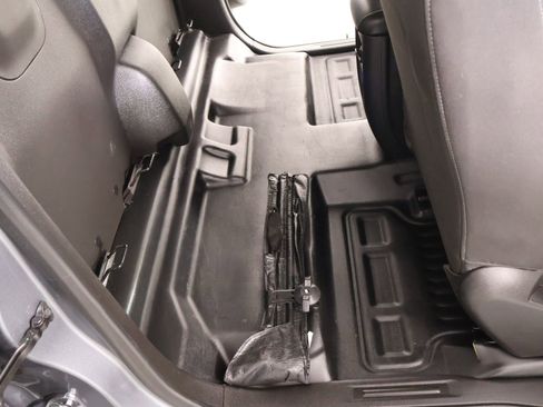 Used 2022 Chevrolet Colorado LT w/ Fleet Safety Package image 13