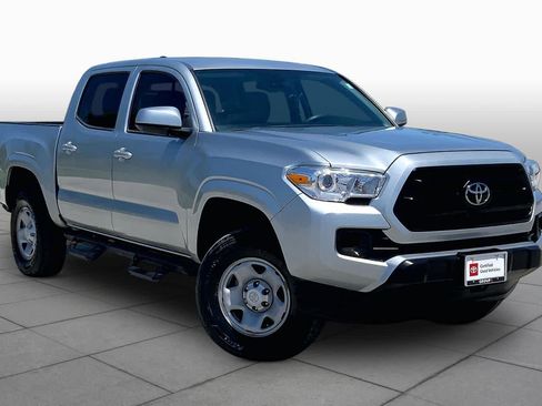 Used 2023 Toyota Tacoma SR AWD/4WD image 3