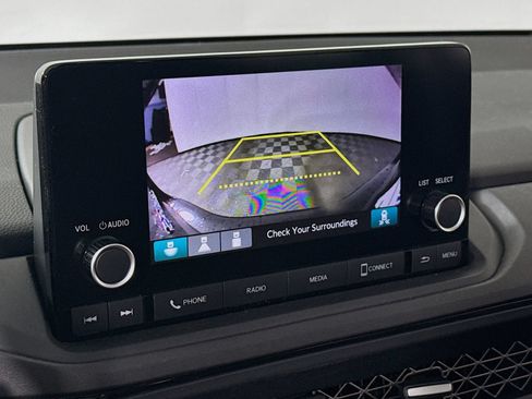 Used 2023 Honda Accord EX image 16