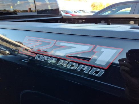 Certified 2022 Chevrolet Colorado Z71 w/ Safety Package image 19