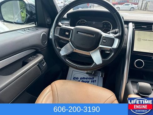 Used 2023 Land Rover Discovery S R-Dynamic AWD/4WD image 19