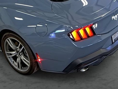 Used 2025 Ford Mustang Coupe w/ Wheel & Stripe Package RWD image 10