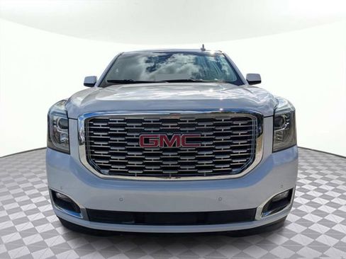 Used 2020 GMC Yukon Denali w/ Enhanced Security Package image 9
