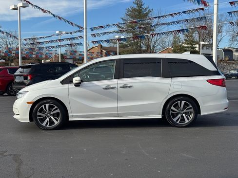 Used 2022 Honda Odyssey Touring image 8