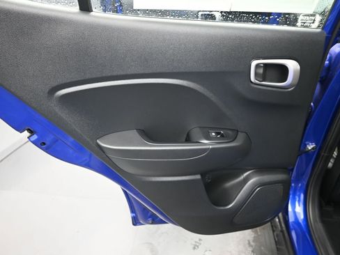 Certified 2024 Hyundai Venue SEL image 24