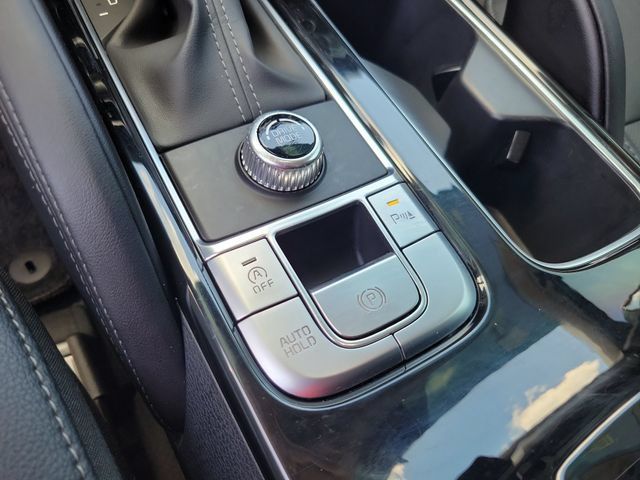 Used 2024 Kia Telluride EX w/ EX Captain's Chair Package FWD image 25