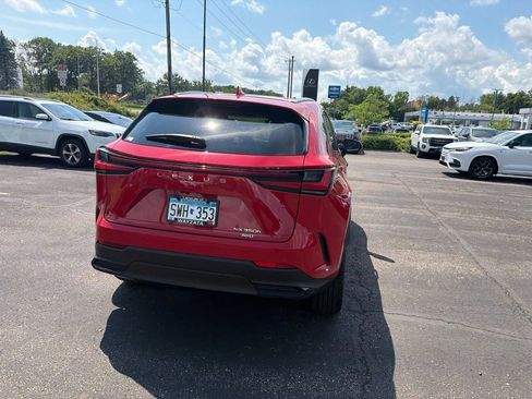 Used 2025 Lexus NX 350h AWD w/ Premium Package image 26