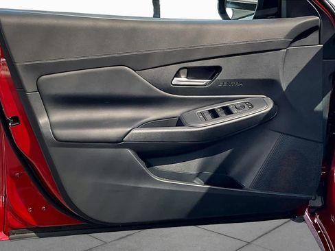 New 2026 Nissan Sentra SV w/ SV Convenience Package FWD image 10