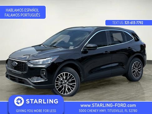 New 2025 Ford Escape SE w/ PHEV Premium Package image 1