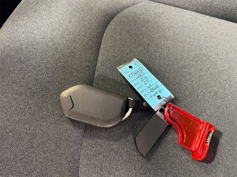 Certified 2025 Kia K4 LX image 32