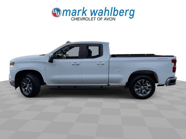 Used 2024 Chevrolet Silverado 1500 LT AWD/4WD image 5