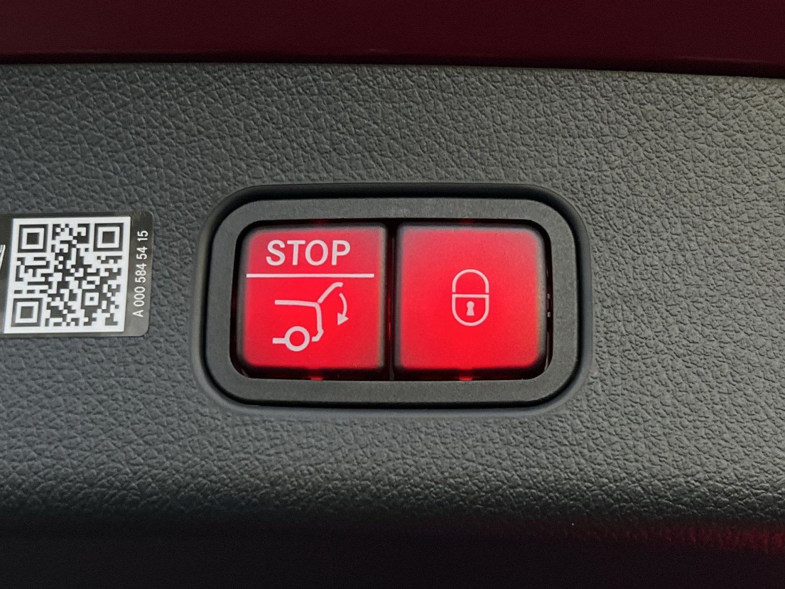 Certified 2026 Mercedes-Benz GLC 300 4MATIC image 25