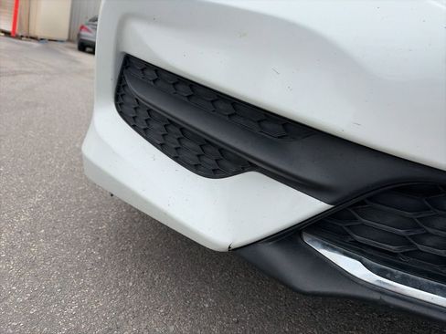 Used 2016 Honda Accord LX image 3