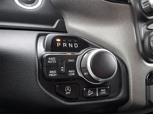 Used 2022 RAM 1500 Big Horn w/ Built-to-serve Edition image 14