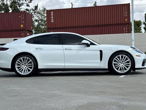 Used 2020 Porsche Panamera 4 w/ Premium Package Plus AWD/4WD image 6