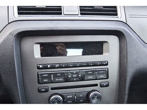 Used 2014 Ford Mustang Coupe image 21