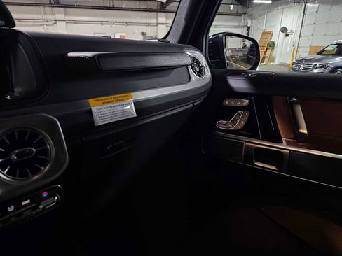 New 2026 Mercedes-Benz G 550 image 31