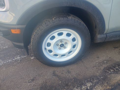 Certified 2024 Ford Bronco Sport Heritage w/ Heritage Convenience Package image 4