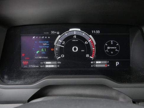 Used 2025 Toyota Tundra Limited image 22