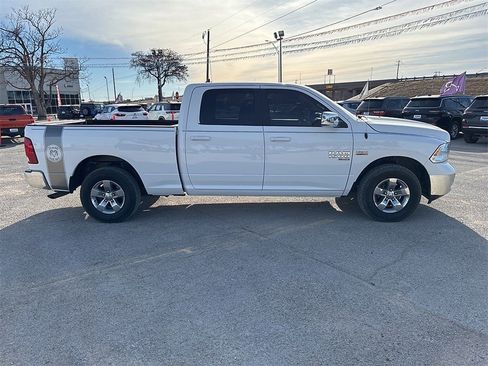 Used 2019 RAM 1500 Classic SLT image 4
