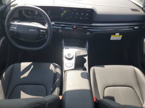 Certified 2026 Kia Sportage EX AWD/4WD image 15
