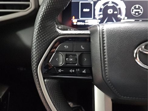 Used 2024 Toyota Tundra Limited image 15