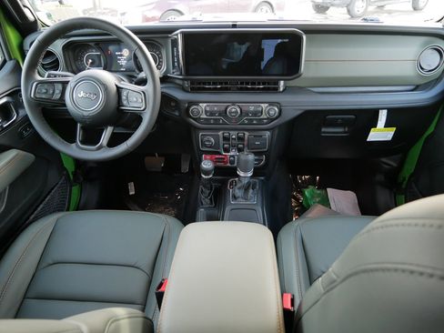 New 2026 Jeep Gladiator Mojave image 11