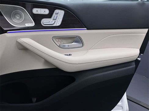 Used 2024 Mercedes-Benz GLE 350 4MATIC image 31